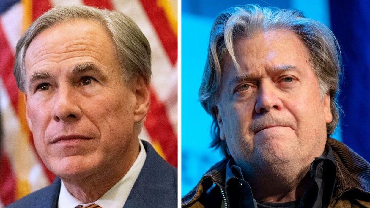 'Steve Bannon' Trends After Texas Governor Announces Plan to Raise Border Wall Funds Online