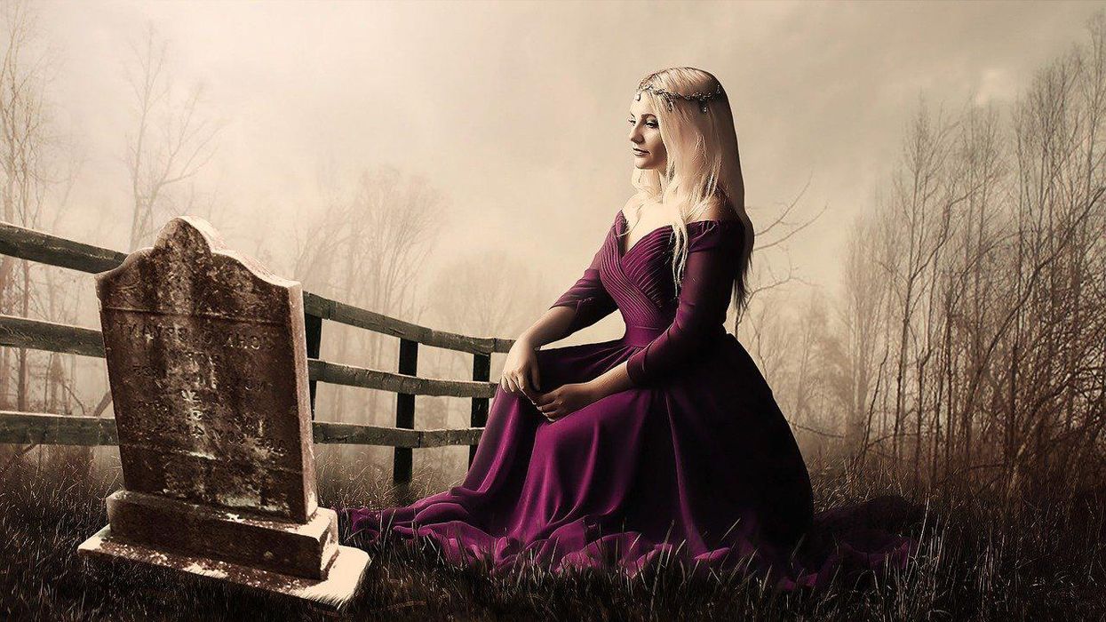 People Divulge The Worst Thing They've Heard Someone Say About The Deceased At Their Funeral