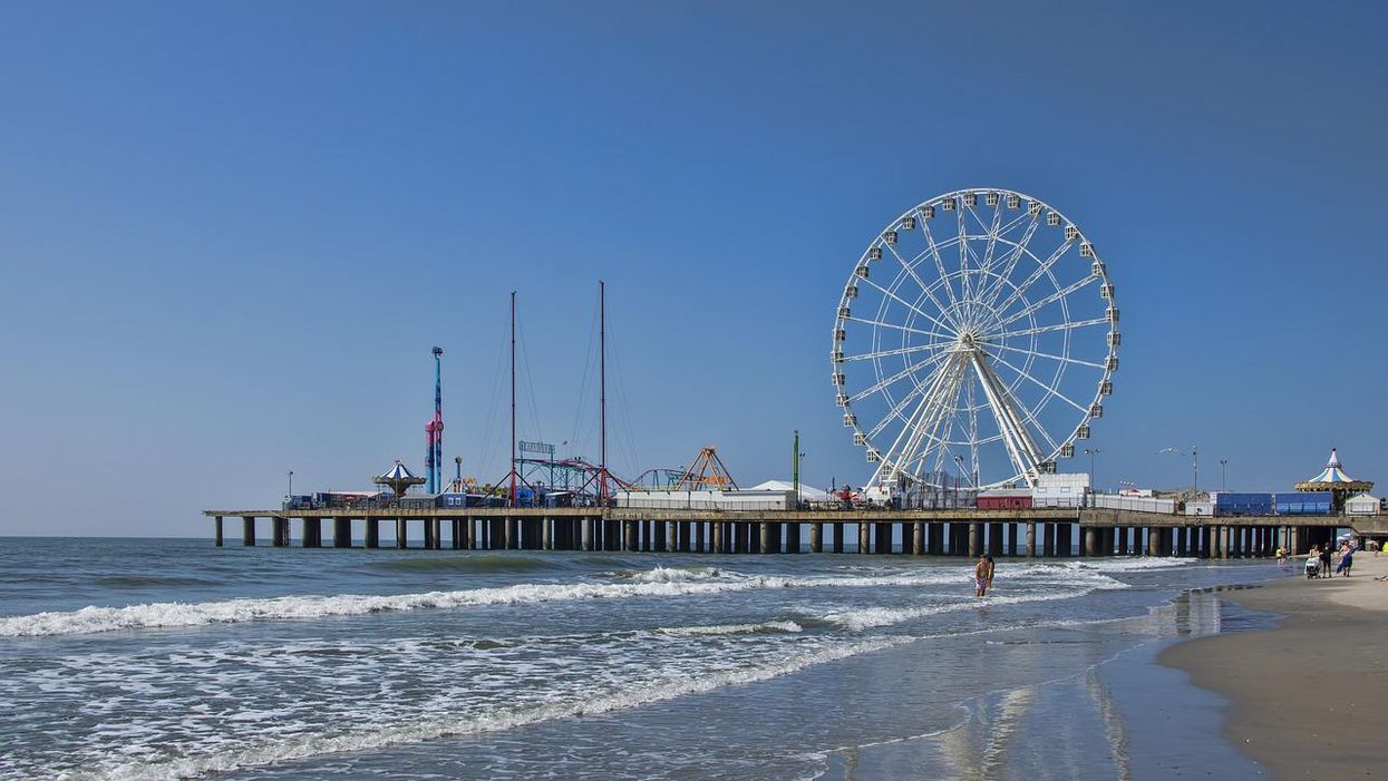 People Break Down Which Cities Are Totally Overrated