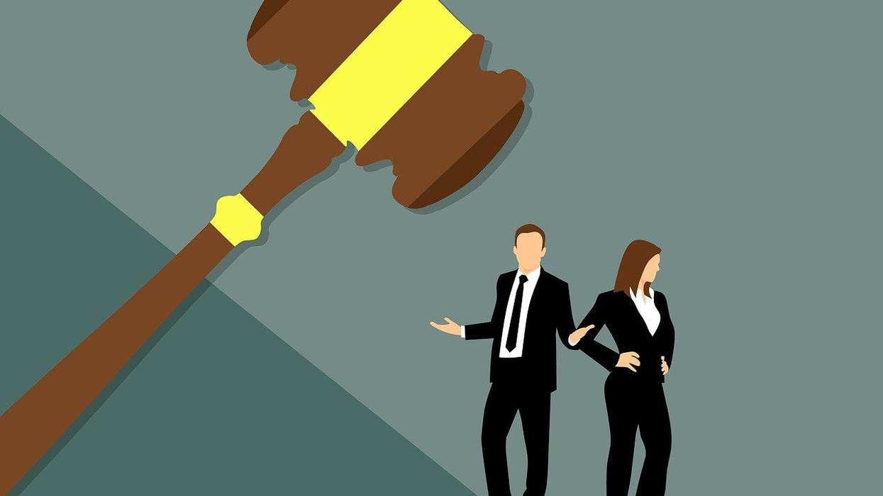 People Share The Pettiest Reason They've Ever Seen A Couple Divorce