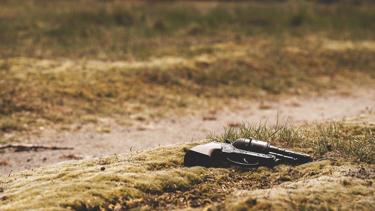 People Break Down The Creepiest Unsolved Mysteries They've Ever Heard