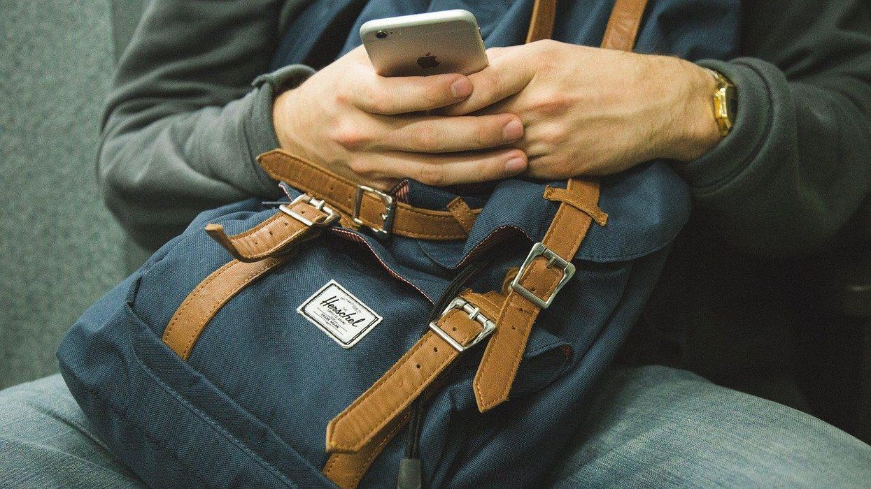 People Break Down The Worst Texting Typos They've Ever Seen