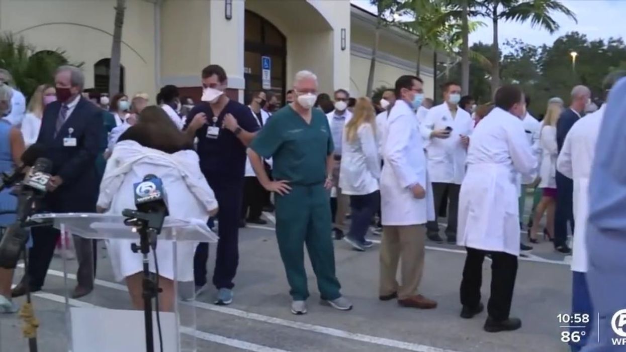 Dozens Of Florida Doctors Stage Walkout In Protest Of Unvaccinated Patients Overwhelming Hospitals