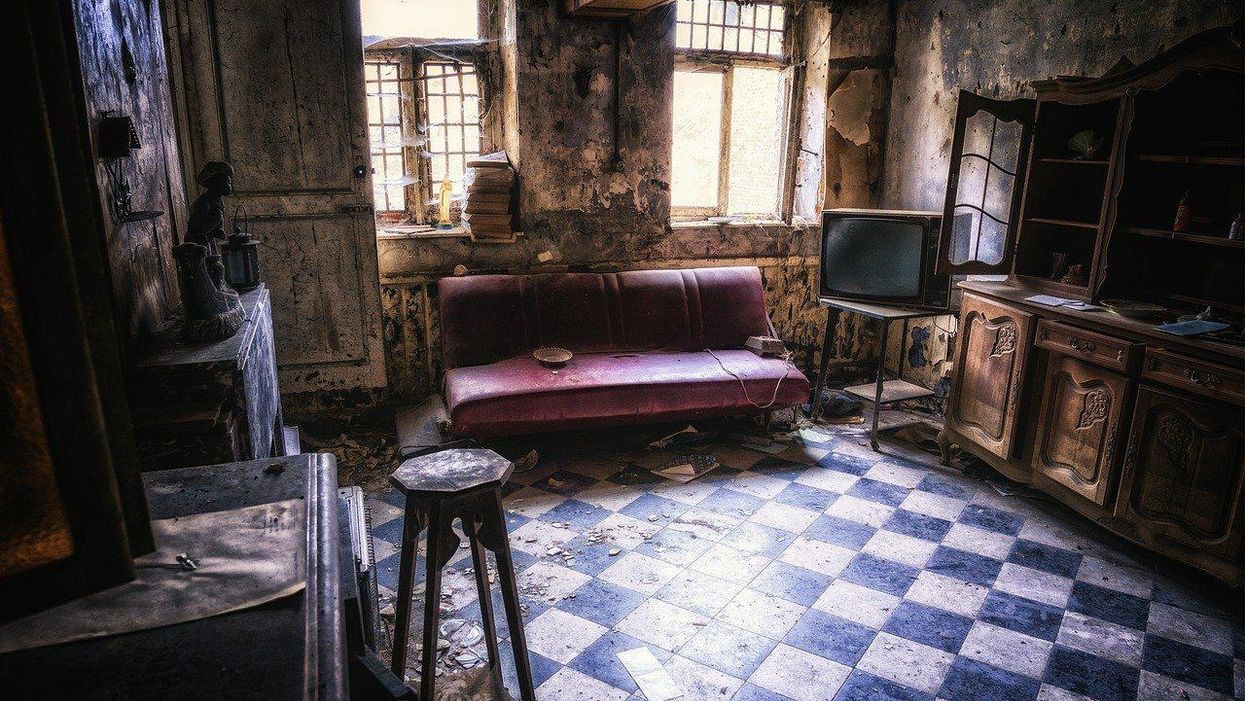 People Break Down Their Biggest Complaints About Apartment Living