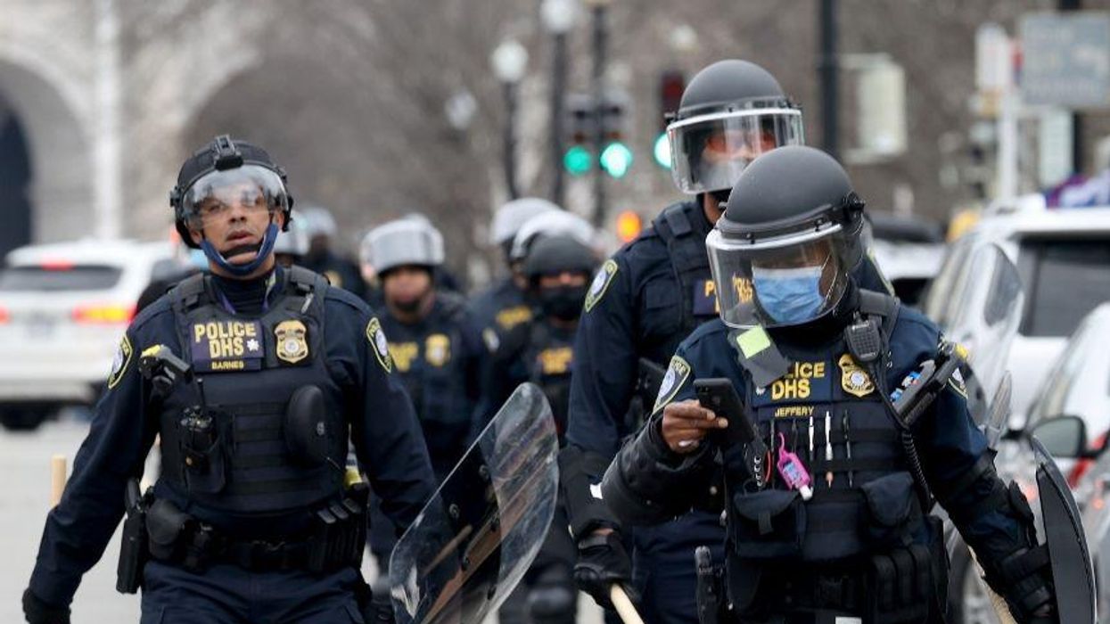 Capitol Police Officer Reported to FBI by Old Friend After He Disclosed January 6th Secure Location