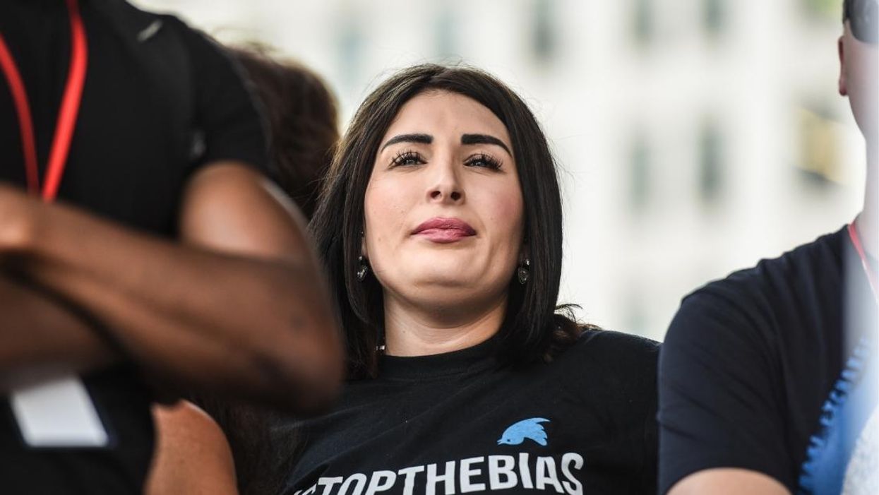 Anti-Vaxxer Who Claimed Food Poisoning Is 'More Serious' Than COVID Gets Virus: 'Pray For Me'