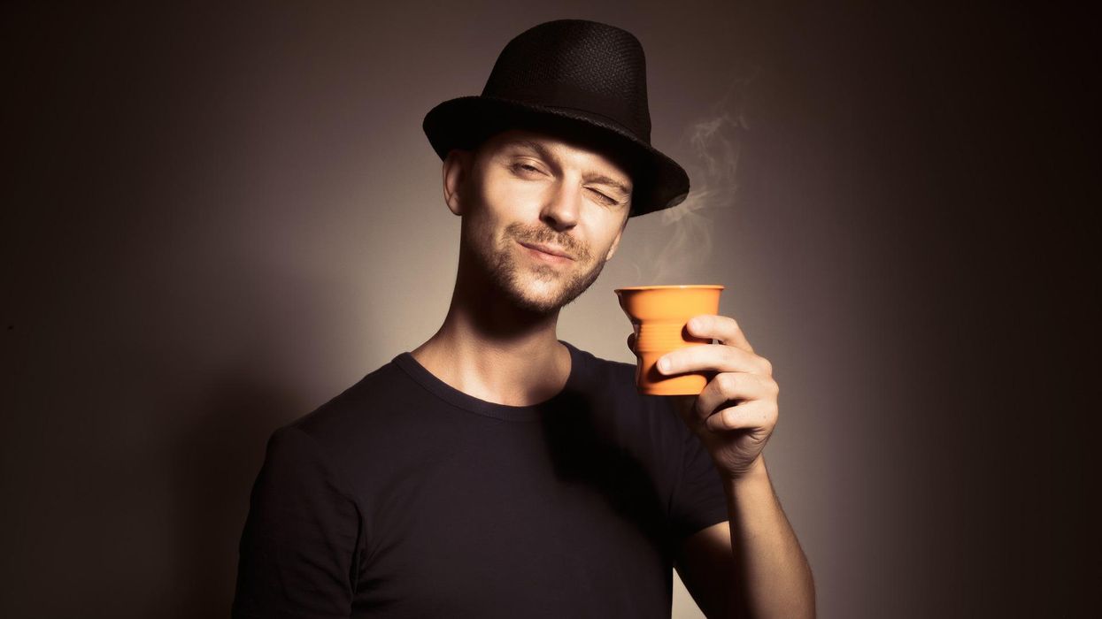 People Explain What They Really Think When A Guy Refers To Himself As An 'Alpha Male'