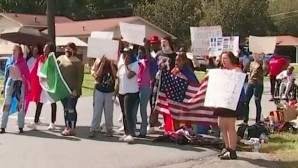 Black Georgia Students Suspended For Protest After White Students Wave Confederate Flag At School
