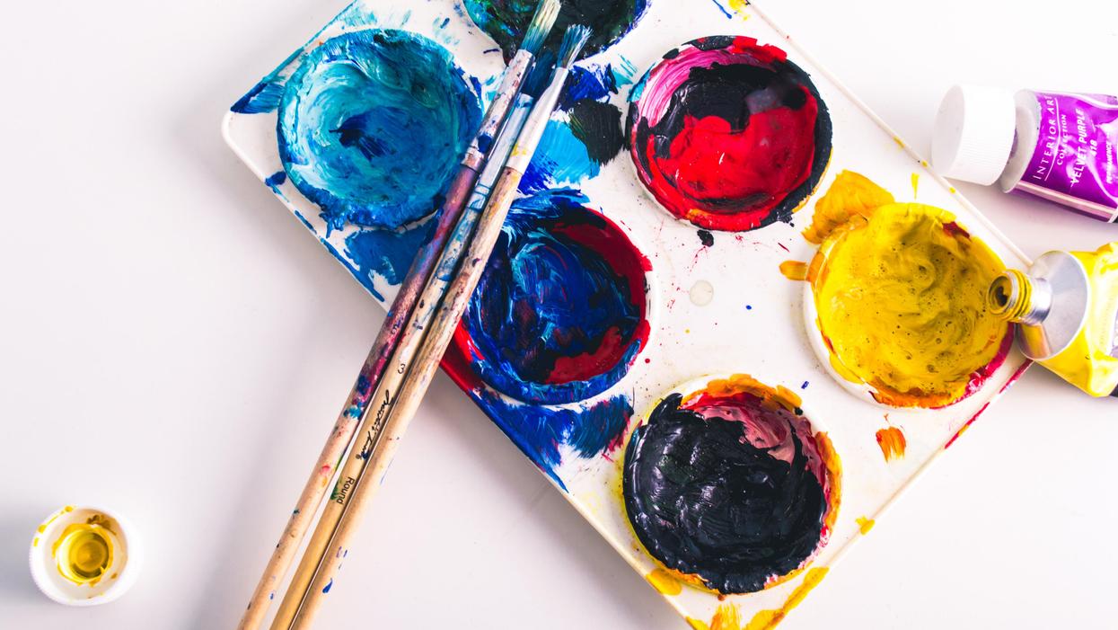 People Break Down Which Hobbies Scream 'That Person Grew Up Seriously Rich'