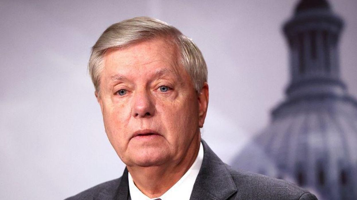 Report Shows Lindsey Graham Urged Capitol Police to Shoot Pro-Trump Rioters on Jan. 6