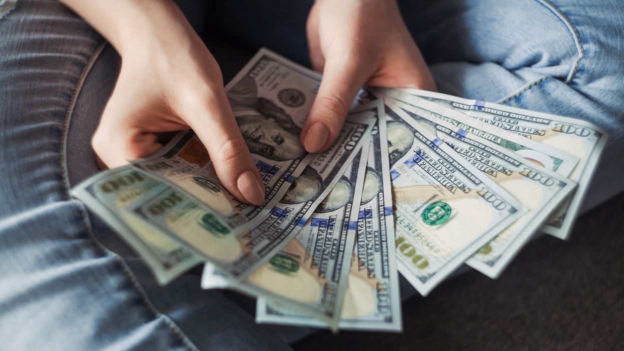 People Shine A Light On Which Professions Are Completely Overpaid