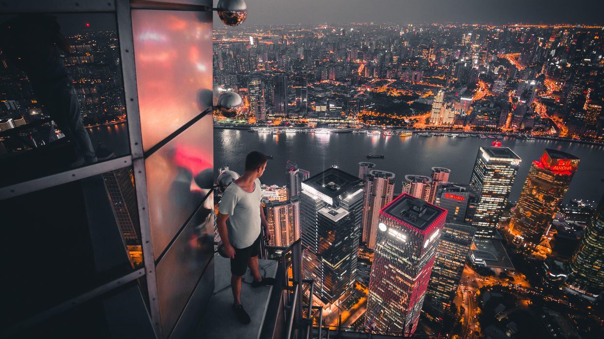 People Break Down The Legal Activities That Make You Seem Deranged