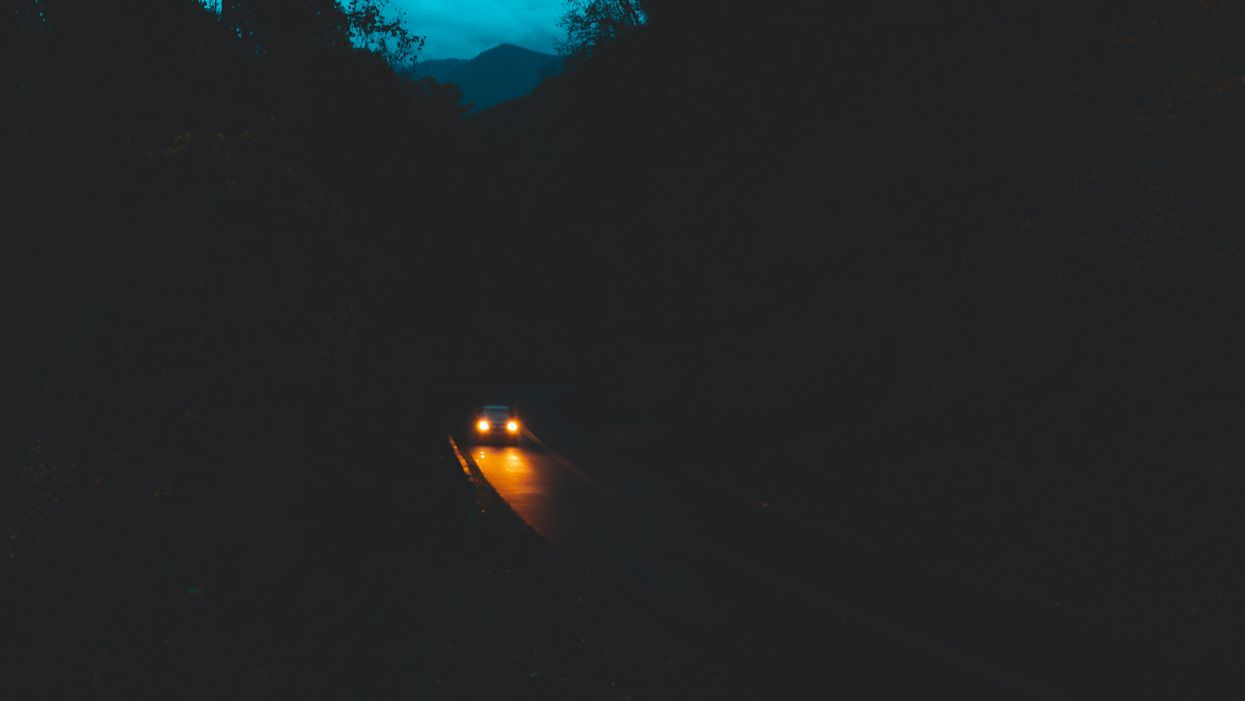 People Describe The Creepiest Experiences They've Had While Driving Late At Night