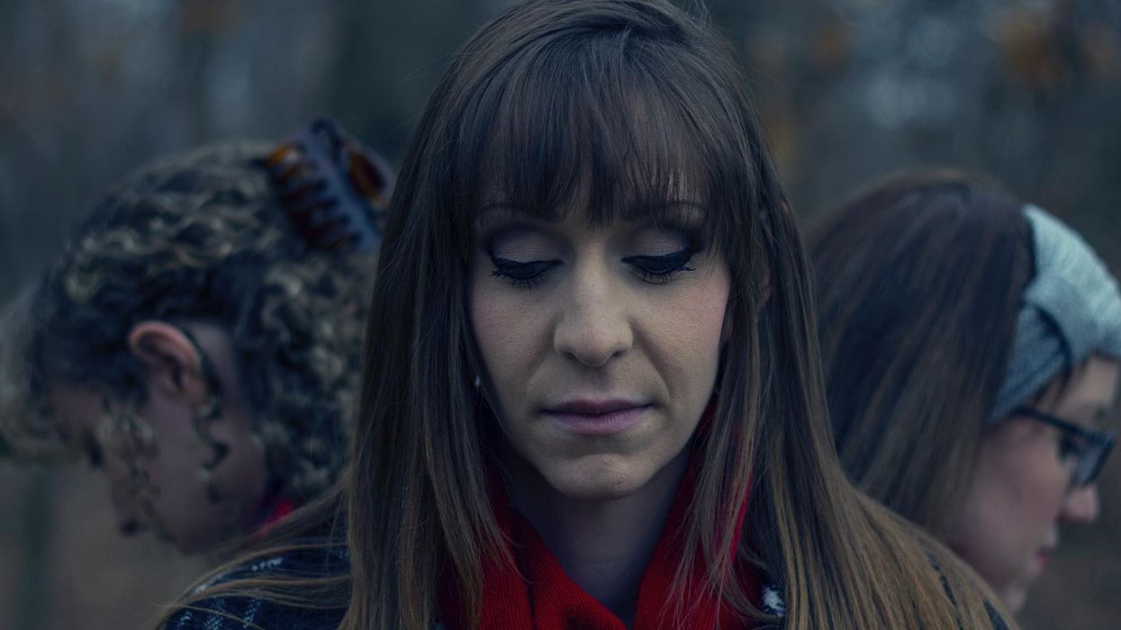 People Divulge Why They Stopped Talking To Their Childhood Best Friend