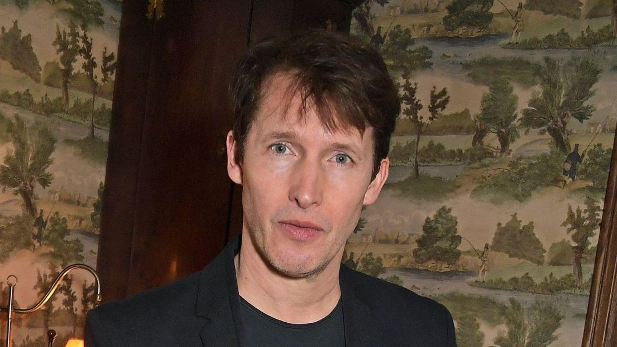 Musician James Blunt Just Effortlessly Destroyed A Troll Who Shamed Him For Getting Vaccinated
