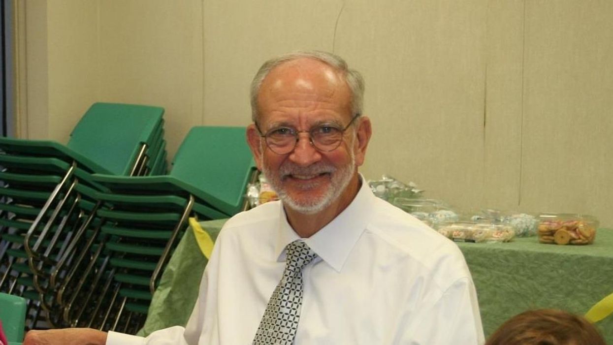 GOP Mississippi Mayor Refuses To Fund Library Until It Eliminates All 'Homosexual Materials'