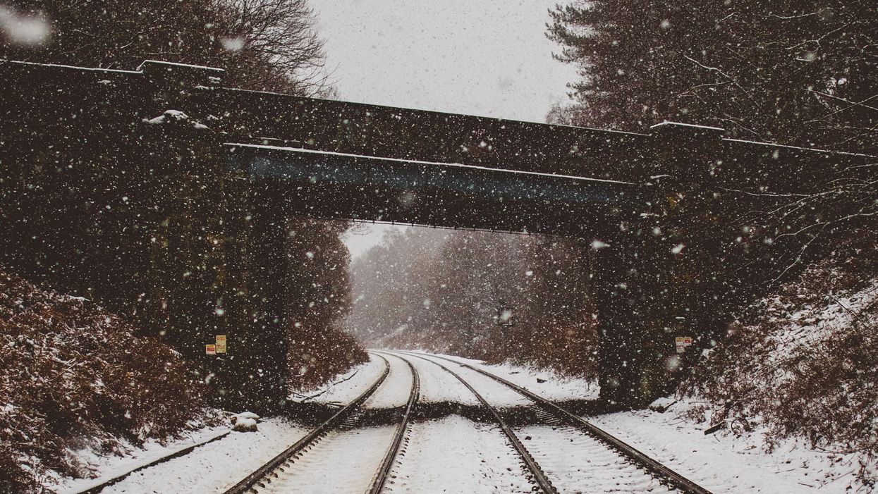 People Describe The Mandela Effect That Messed With Their Head The Most