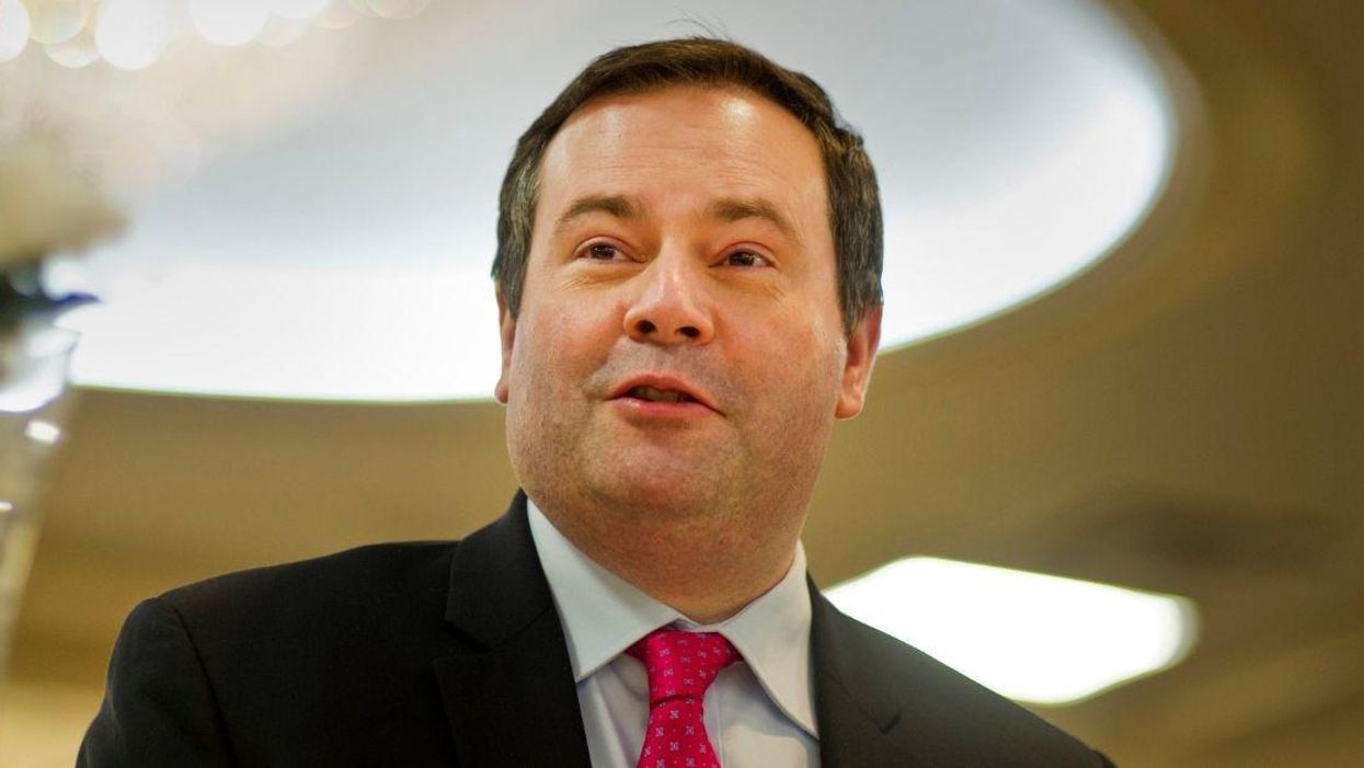 Conservative Leader Slammed For Comparing Stigma Of Unvaxxed To AIDS Patients In The '80s