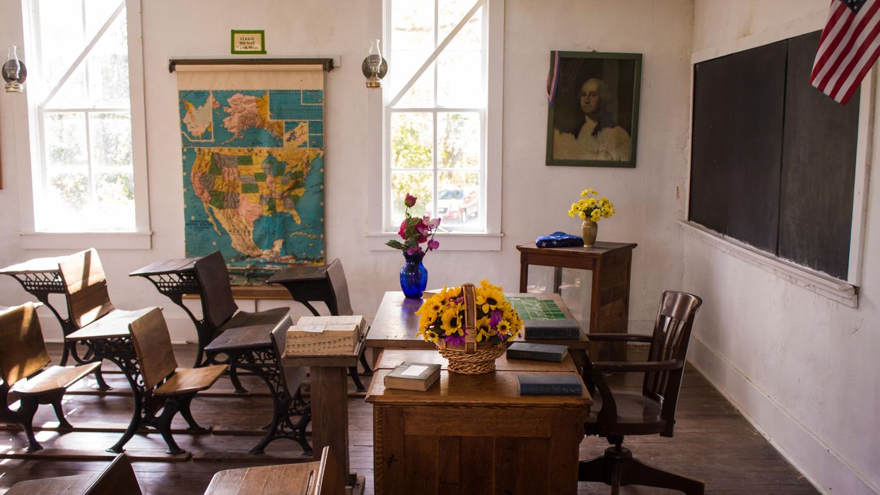 People Break Down The Facts They Learned In Elementary School That Turned Out To Be Lies