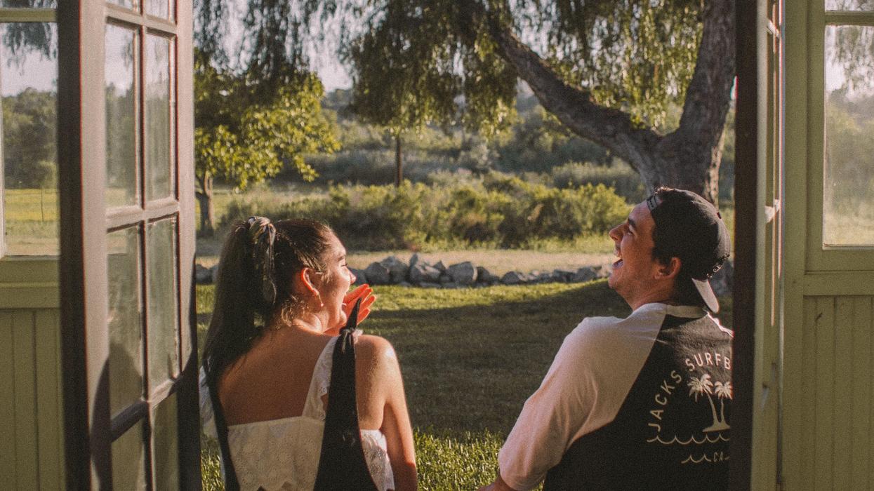 People Share The Most Obvious Signs That Someone Has Feelings For You