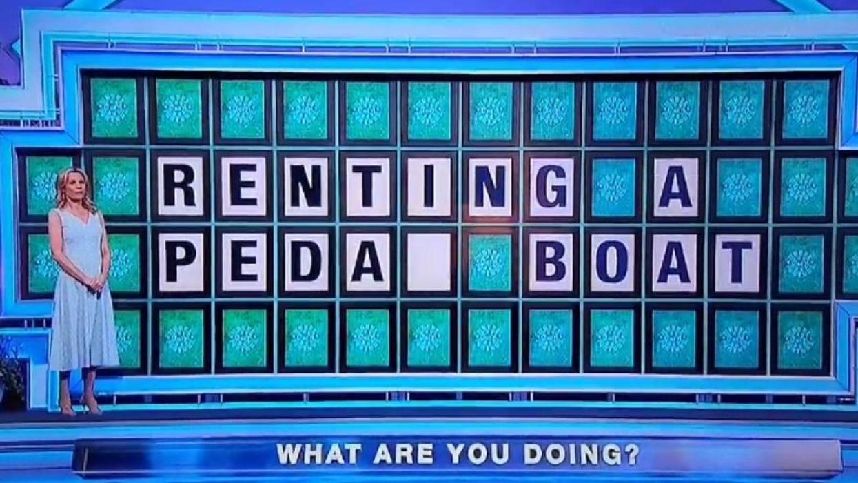 'Wheel Of Fortune' Viewers Once Again Stunned At How Long Contestants Take To Solve Easy Puzzle