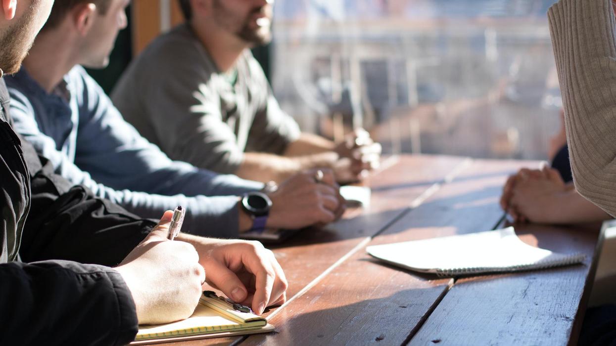 People Describe The Best Small Scale Drama Happening In Their Office Right Now