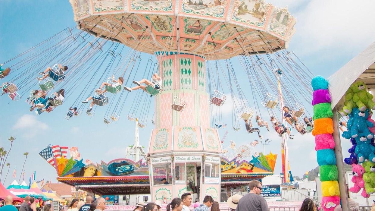 People Break Down Their Absolute Worst Amusement Park Experiences