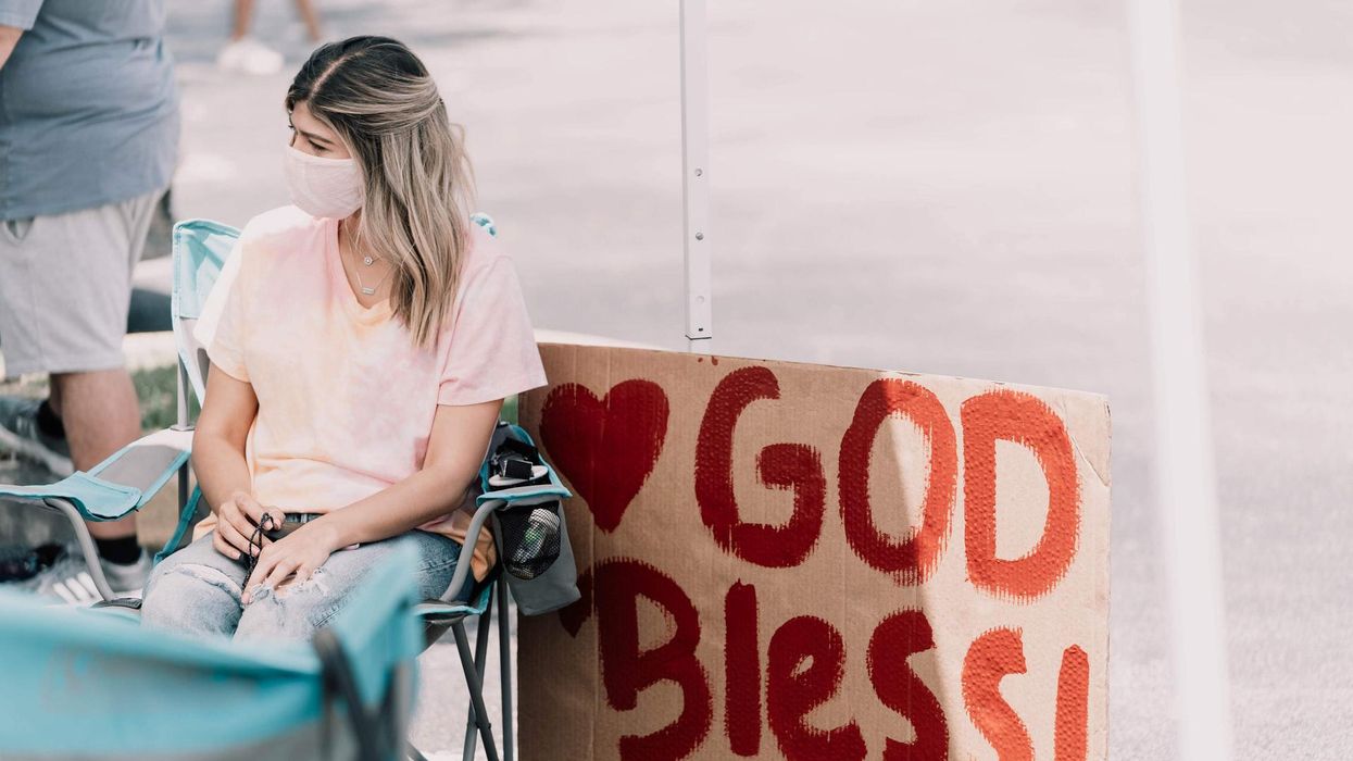 People Share Their Absolute Favorite Euphemisms For A Dumb Person