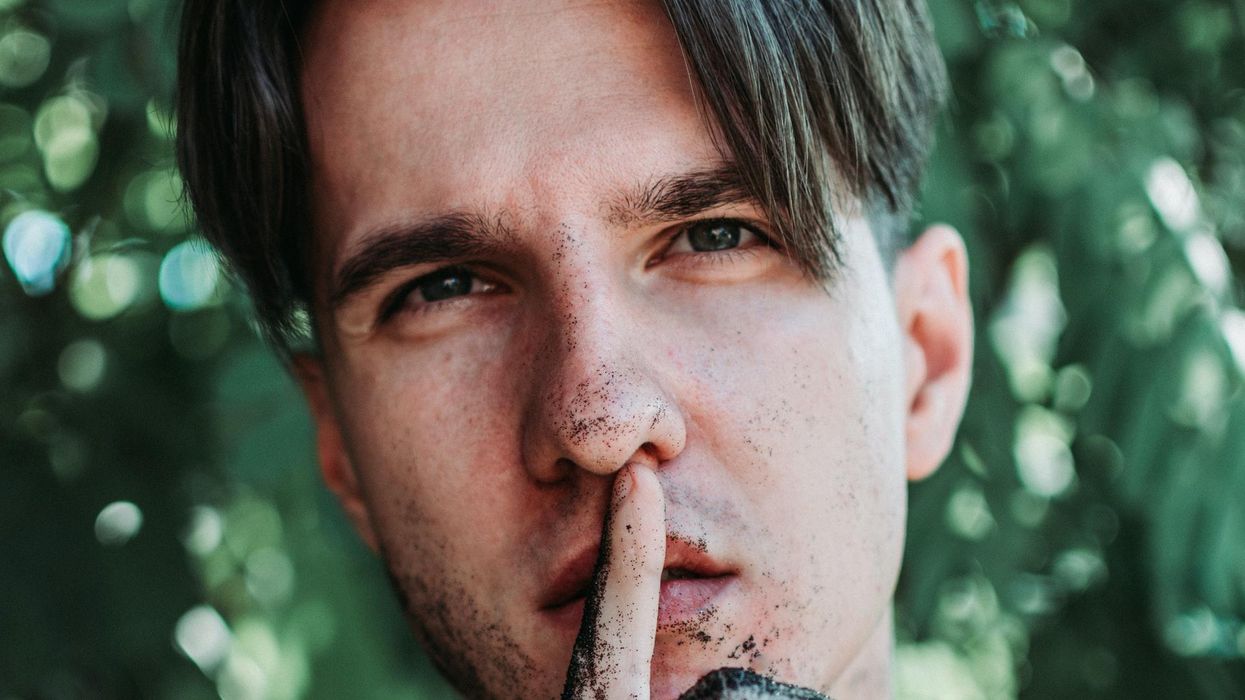 People Break Down The Questions That No One Should Ever Ask