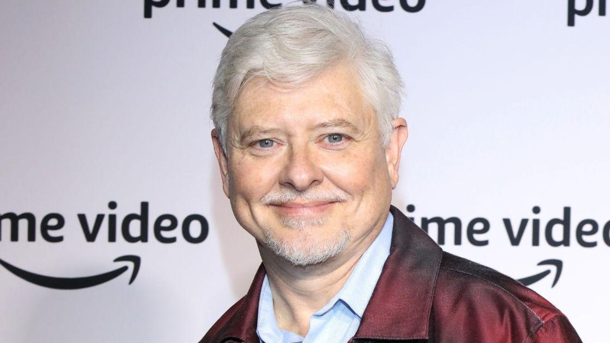 'NewsRadio' Star Dave Foley Shares Drawing Of His UFO Encounter—And Assures Fans He's Not Joking