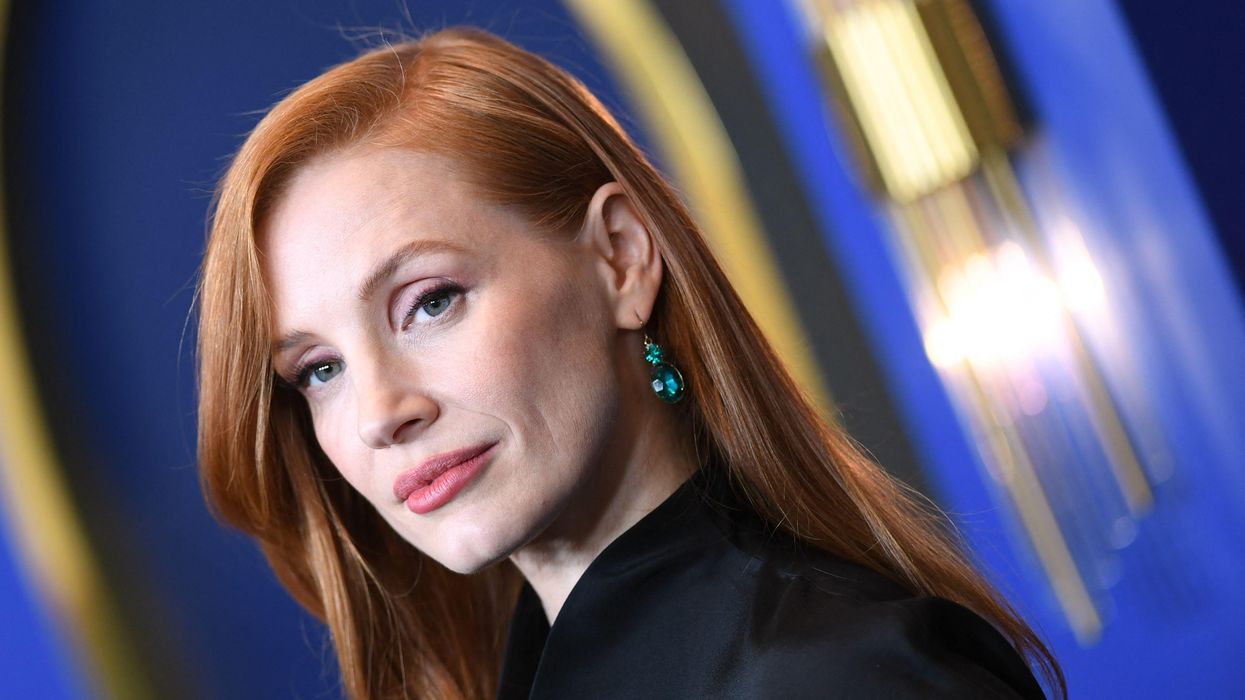 Jessica Chastain Flips America The Bird In Epic 'Independence' Day Selfie To Protest Roe V Wade Decision