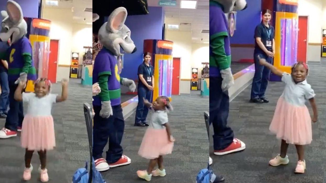 Mom Calls Out Chuck E. Cheese Character For Ignoring Her Black Toddler While High Fiving White Kids