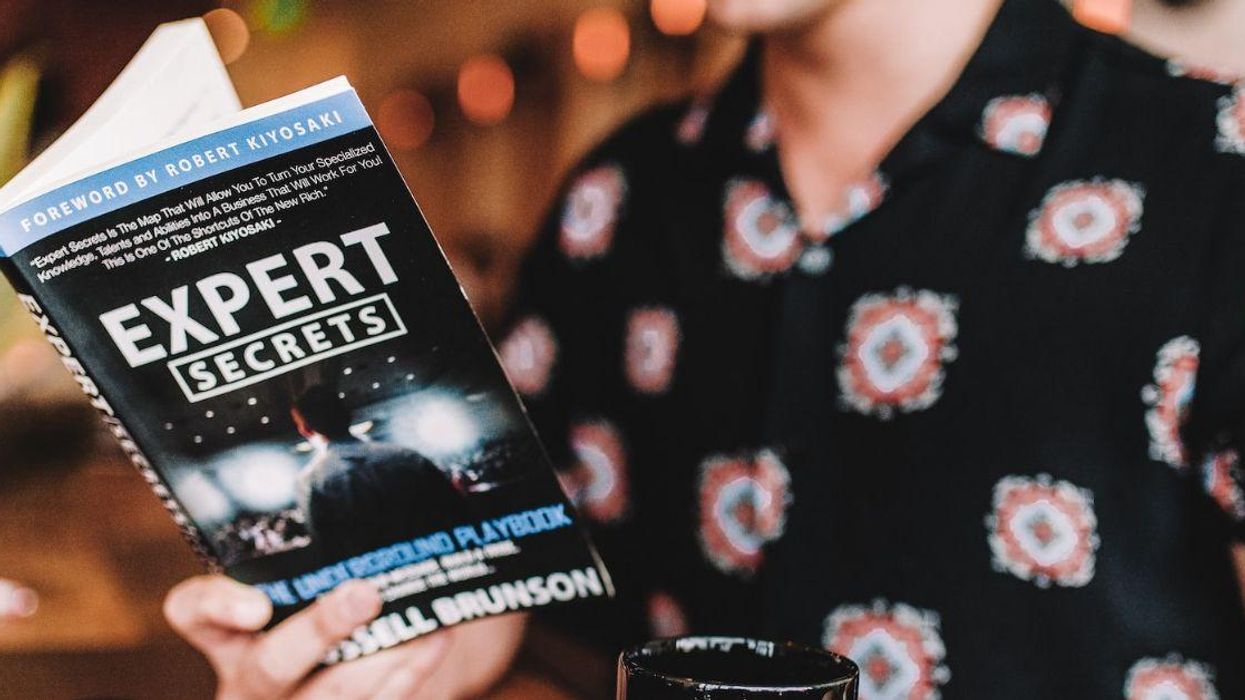 People Divulge Which Things They'll Never Tell Their Parents