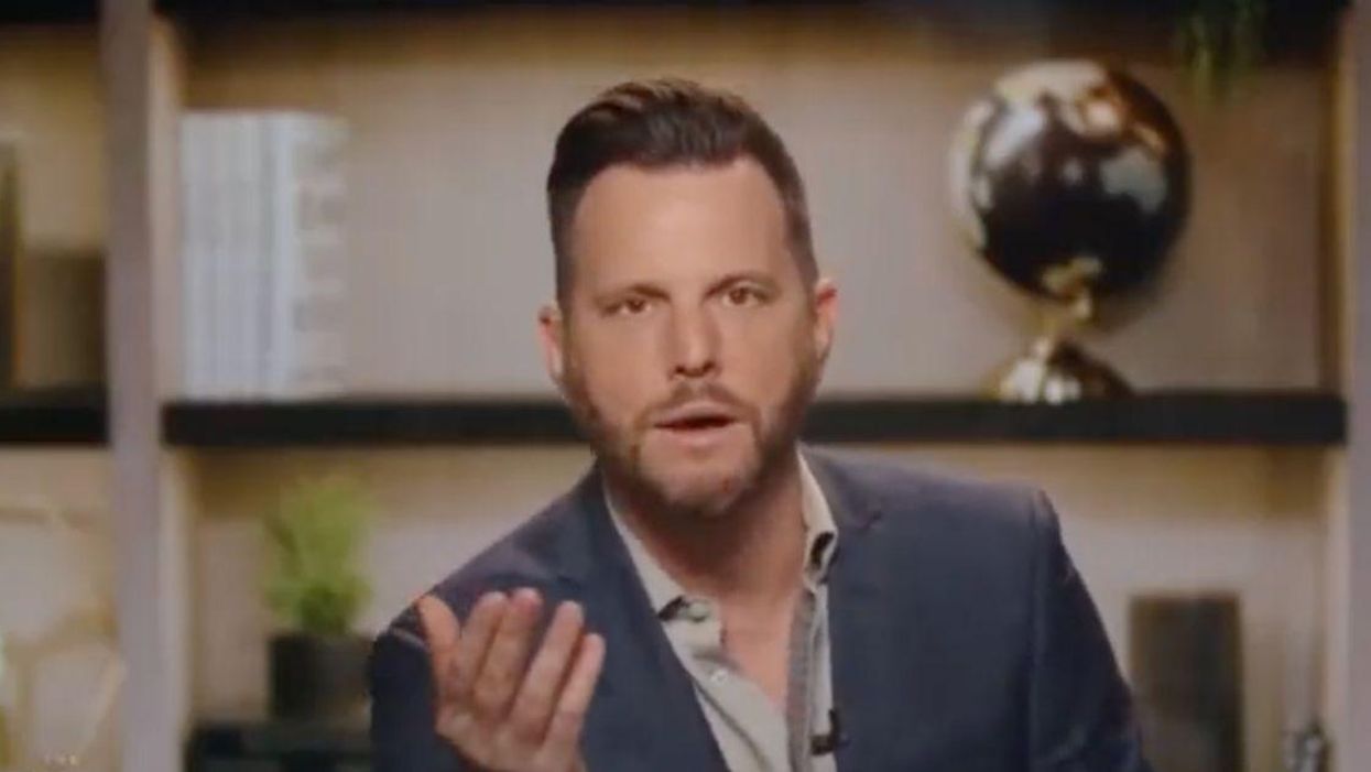 Gay Right-wing YouTuber Says He 'Might Kill' A Teacher If They Talked To His Son About Sexuality