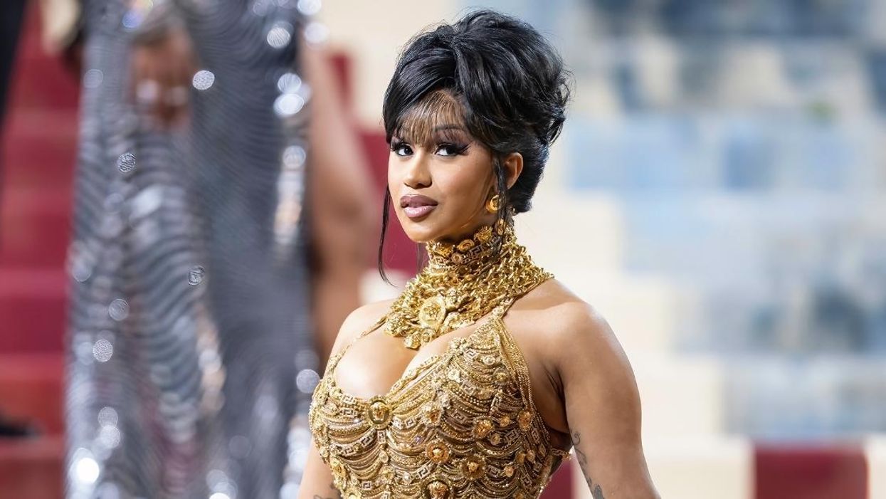 Cardi B Claps All The Way Back After Biphobic Post Calls Her Out For Never Dating A Woman