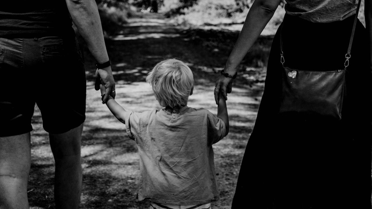 People Break Down The Red Flags That Scream Someone Has 'Trashy Parents'