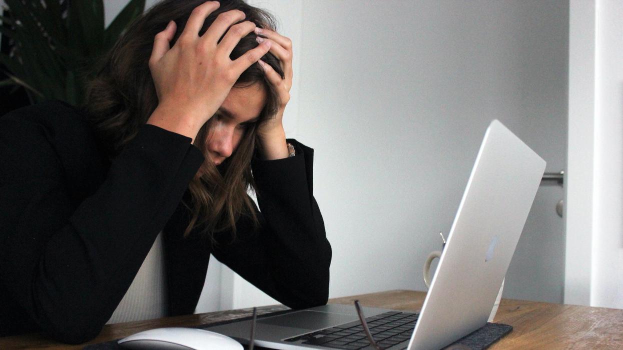 People Who Left Stressful Jobs For Their Mental Heath Share Their Experiences