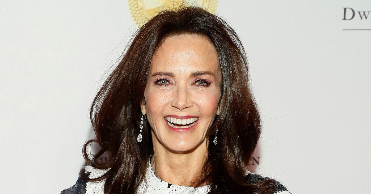 Lynda Carter Just Jokingly Explained The Difference Between Sci-Fi And Fantasy With An Epic Tweet