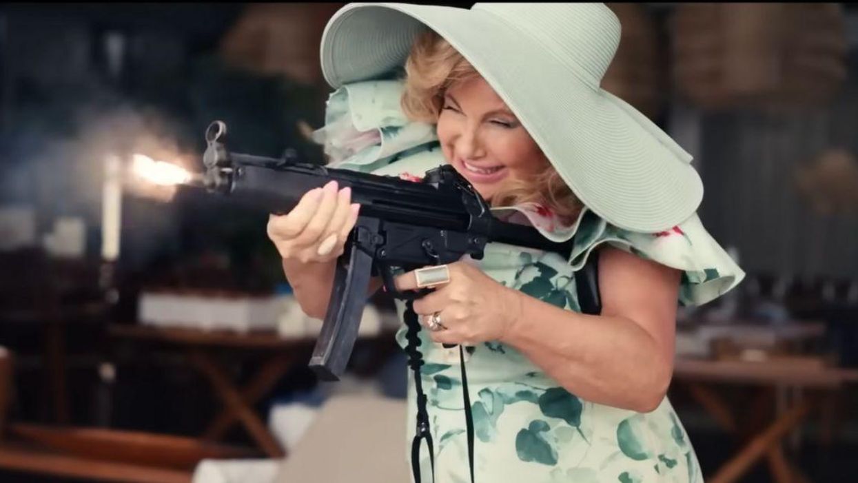 New Movie Trailer Featuring Jennifer Coolidge With A Machine Gun Has Fans Officially Obsessed