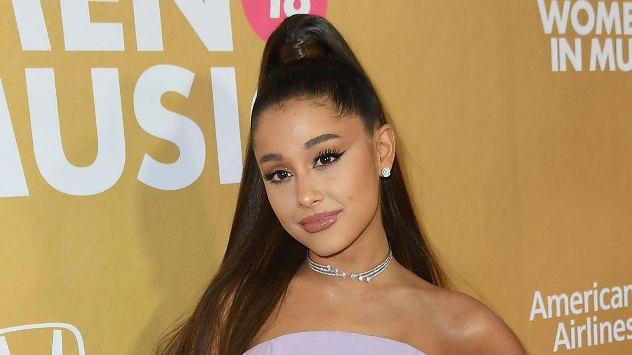 'Wicked' Fans Ecstatic After Ariana Grande Unveils New Blonde Locks Ahead Of Filming