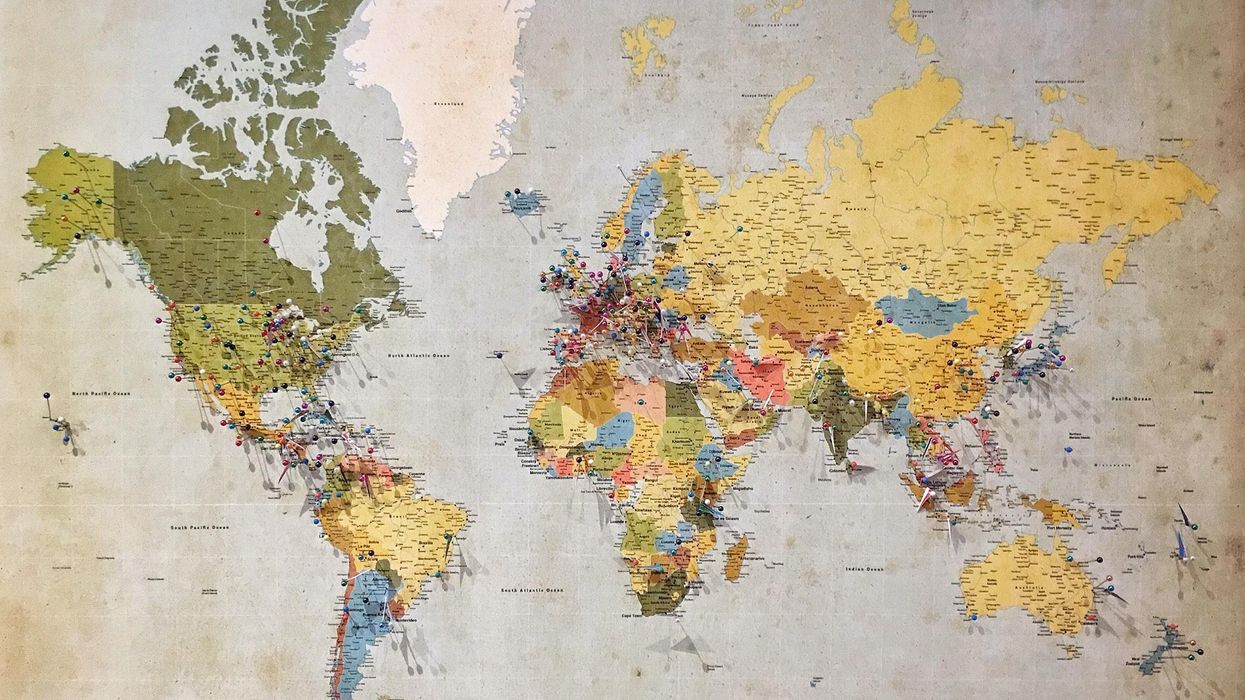 World Travelers Describe The Worst Tourist Traps They've Ever Visited