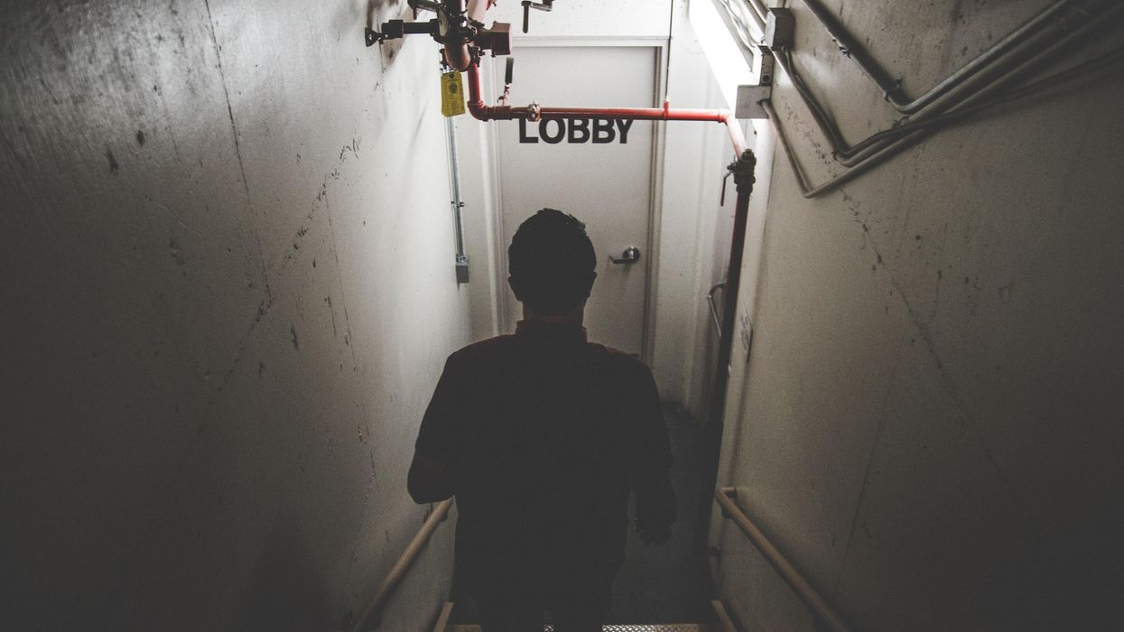 Escape Room Employees Divulge The Funniest Attempts People Have Made To Free Themselves