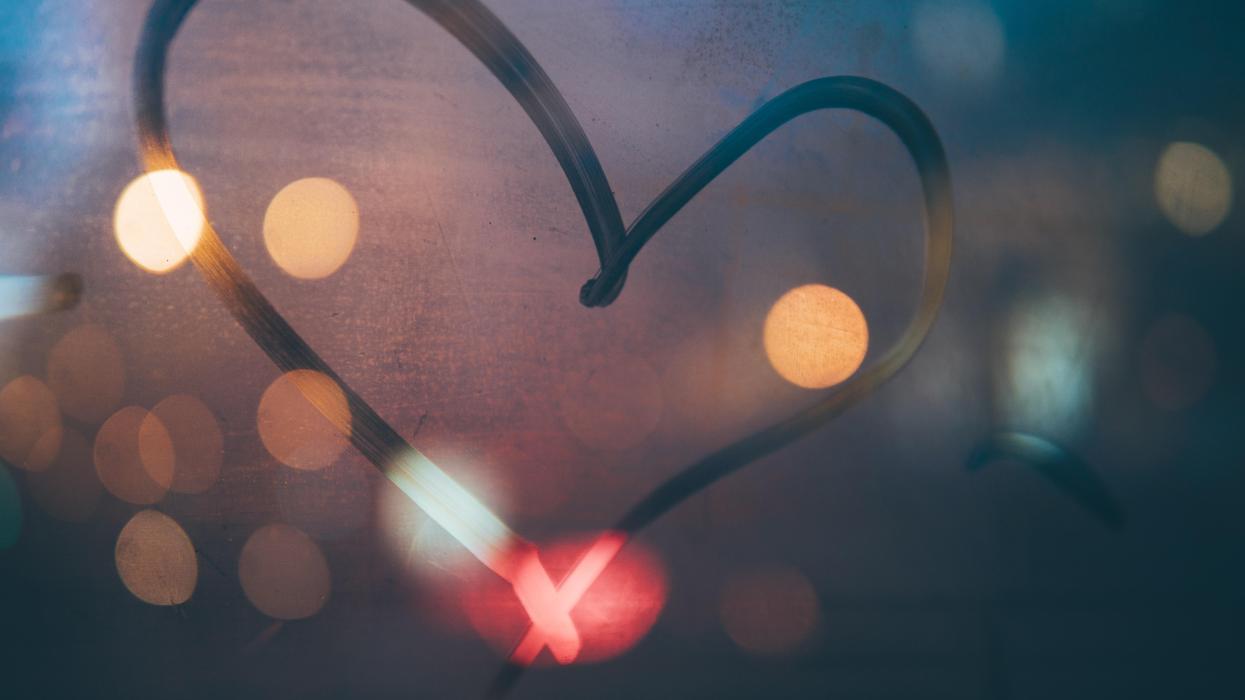 People Explain Which Things Are Romantic In Movies But Really Creepy In Real Life