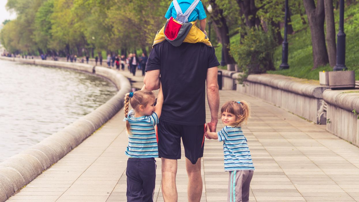 People Confess What It's Really Like To Raise Children They Don't Want
