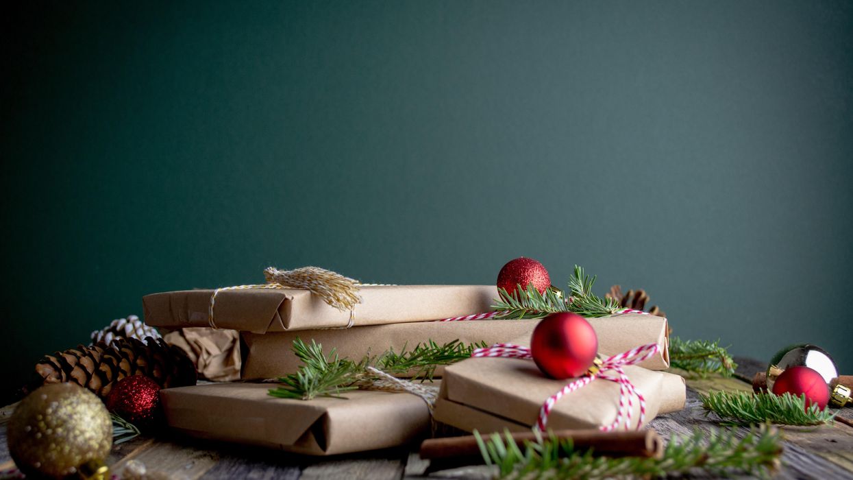 People Share The Most Passive-Aggressive Gift They've Ever Received For Christmas