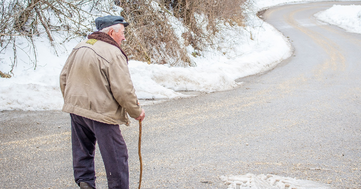 This Mom Is Freaked Out by the Possibility of Her Lewd Step-Grandfather Moving Closer to Home, and the Internet Couldn't Agree More