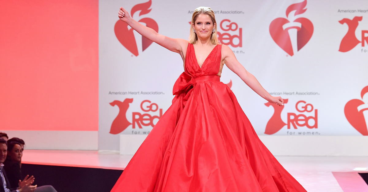 'Good Morning America' Co-Host Sara Haines Powerfully Slams Trolls For Constantly Asking If She's Pregnant