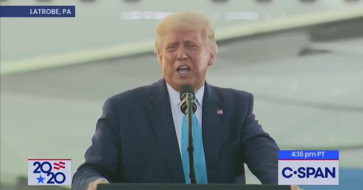 Trump Rants About Paper Straws Before Giving Shoutouts To Fast Food Restaurants In Bizarre Speech