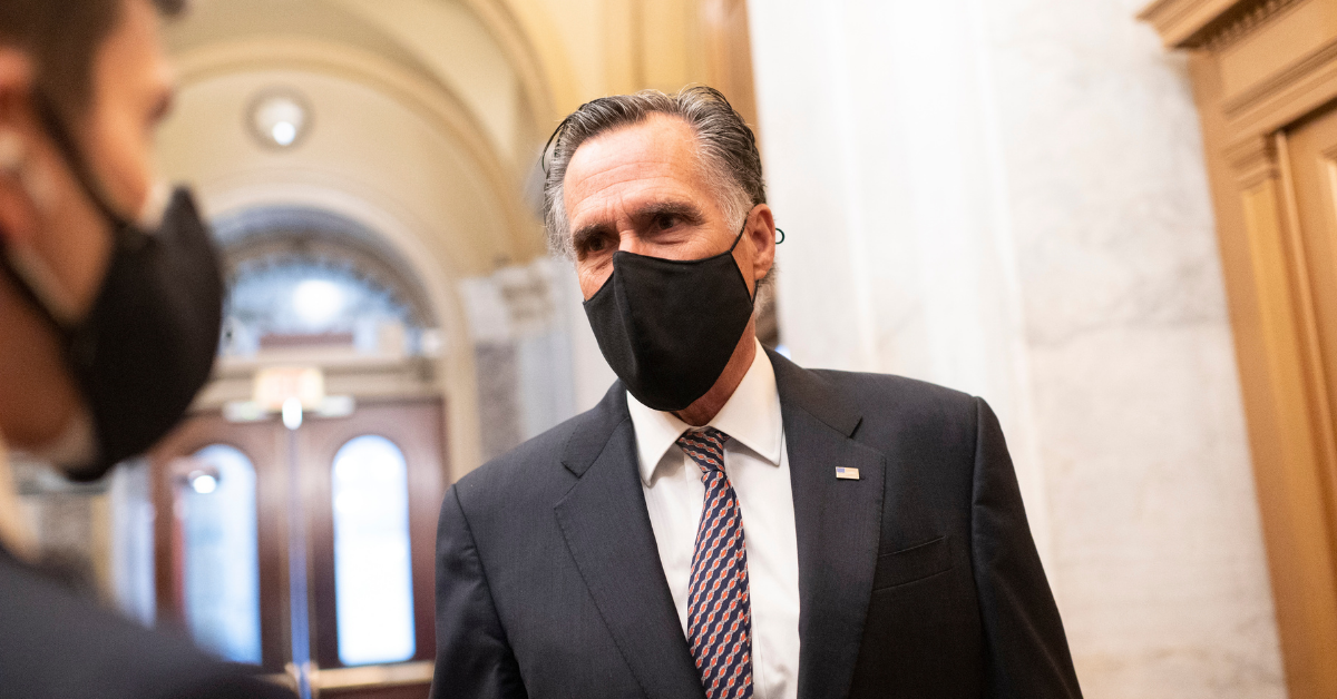 Mitt Romney Uses Nasty Fall That Knocked Him Unconscious To Roast His Fellow GOPers