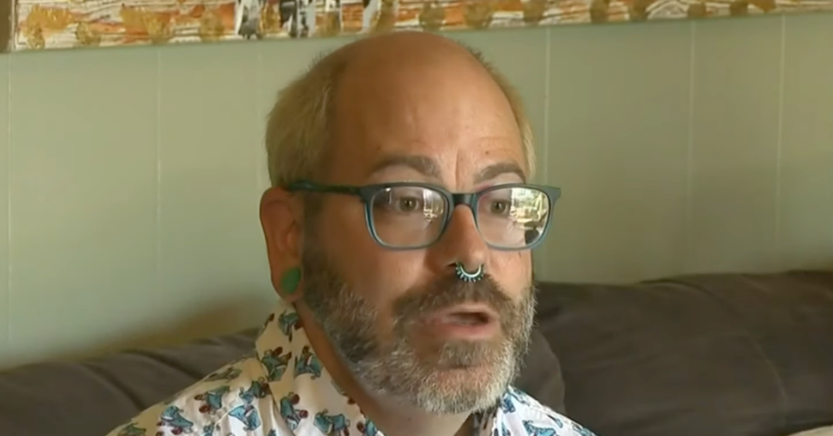 Community Jumps To Defend Teacher Who Was Slammed By Bigot For Wearing Makeup